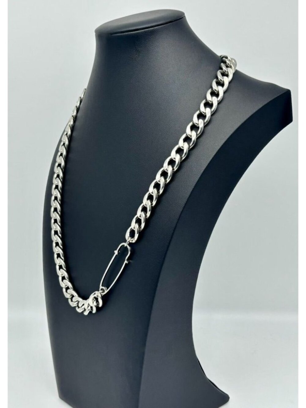 Chunky Silver-Tone Cuban Link Chain Necklace W/Faux Safety Pin Accent Adjustable - Picture 3 of 11